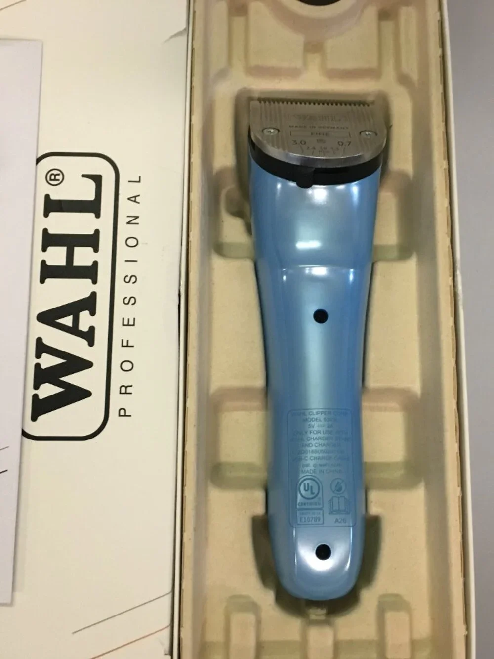 NEW Wahl Motiva2 - Professional Pet Clipper for Pets - Blue Ivy